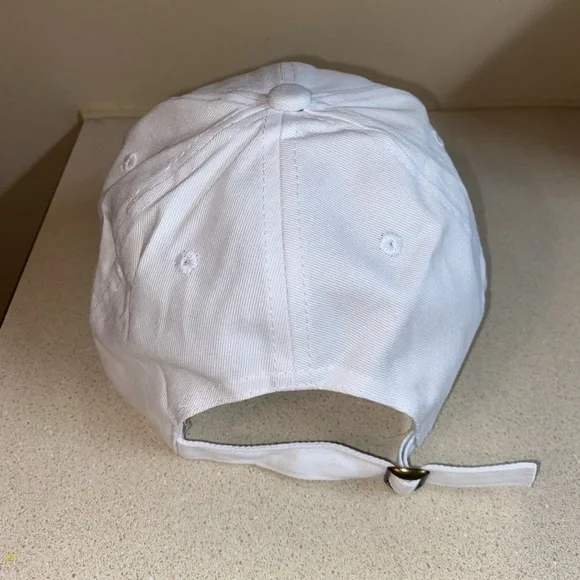 White Hello Kitty Hat - Picture 3 of 3